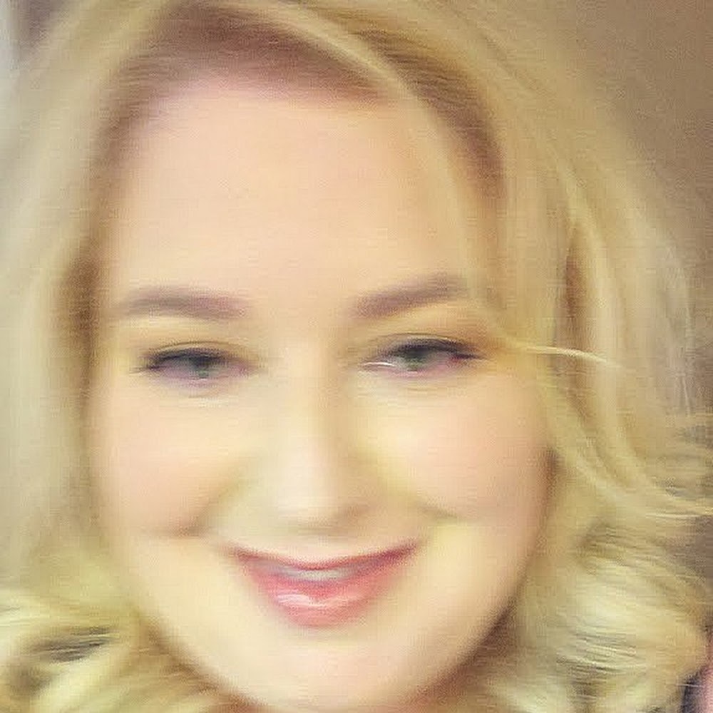 Meet your Posher, Nicole gabrielle